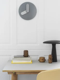 - San træfigur - Bejdset ask*Normann Copenhagen Sale