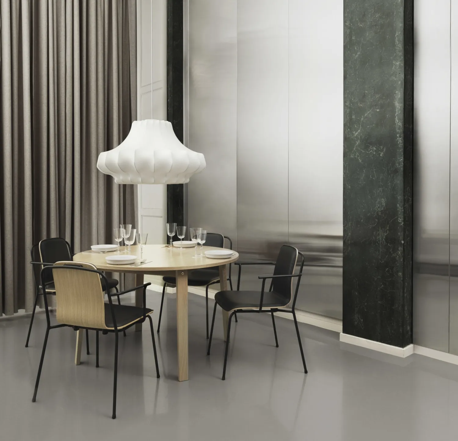 - Slice Table Vol. 2 Ø120 cm*Normann Copenhagen Online