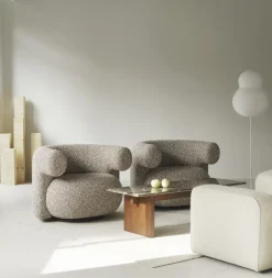 - Solid Table^Normann Copenhagen Hot