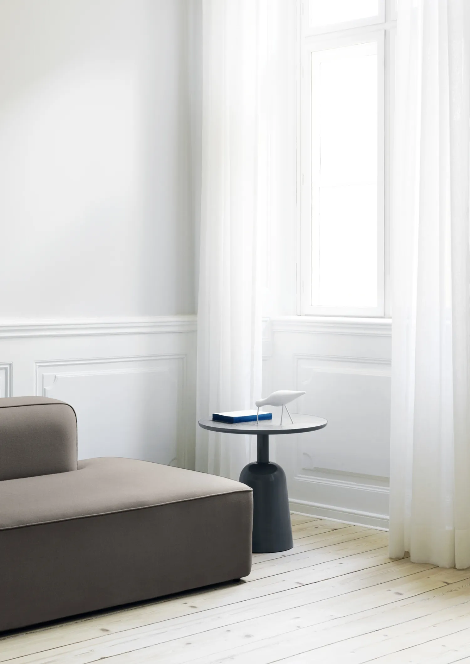 - Turn Table^Normann Copenhagen New