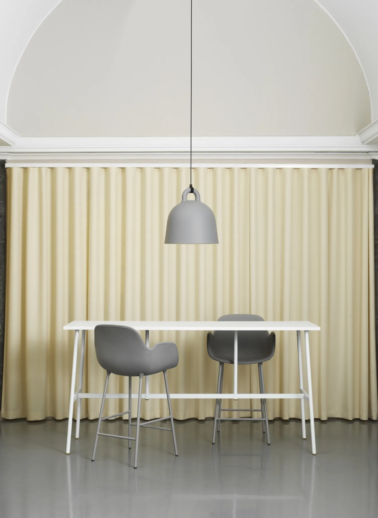 - Union Bar Table 190 x 60 cm x H105,5 cm.*Normann Copenhagen Best