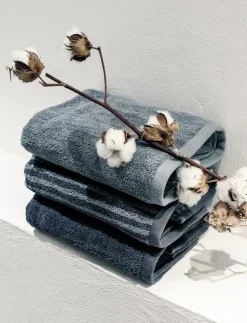 - Håndklæde S - Navy*Omhu New