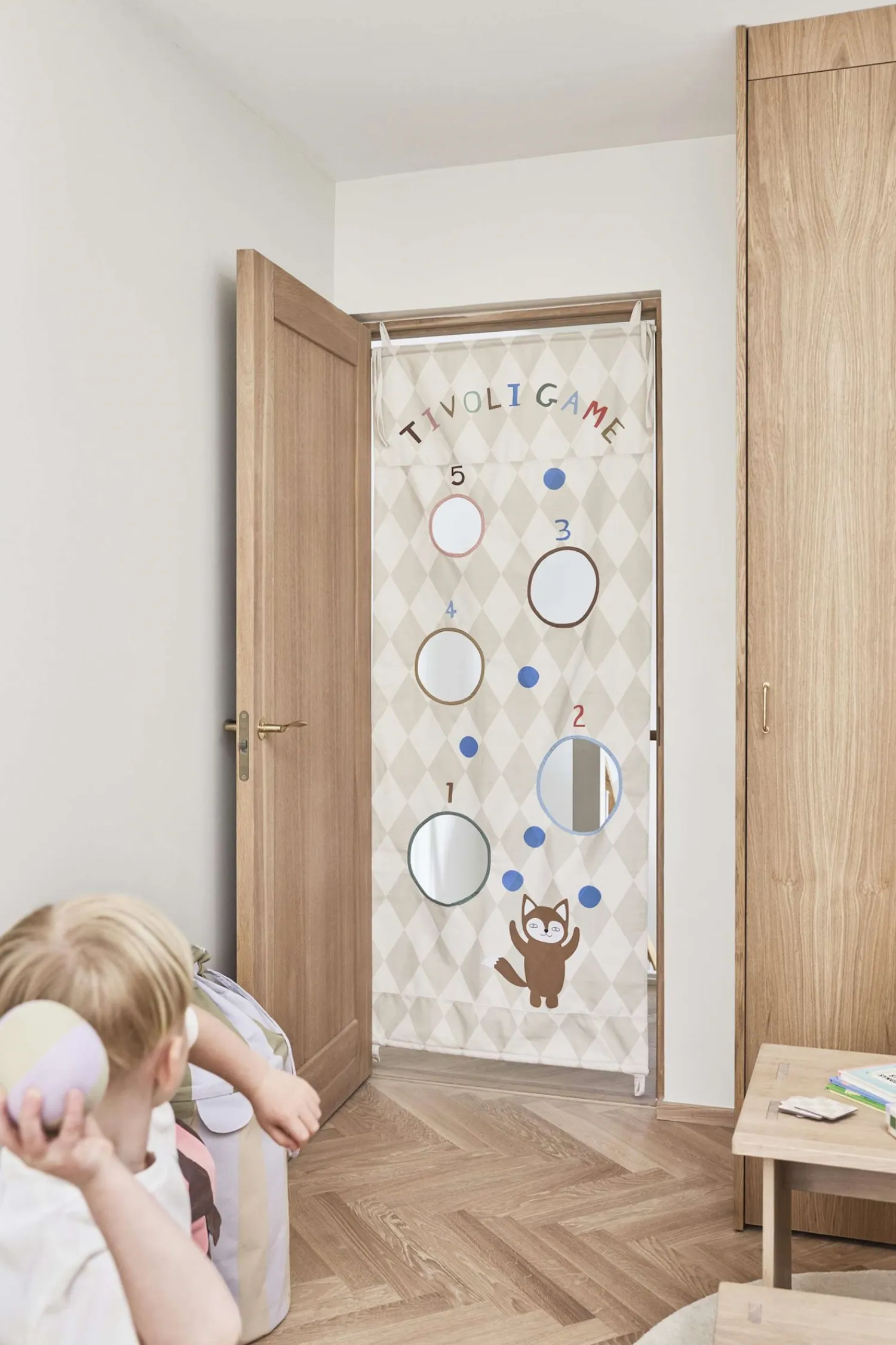 - Bolde - Tivoli - 3 stk.^OYOY Hot