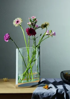 - Decade vase L*Philippi Clearance