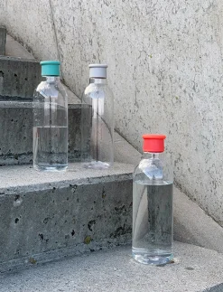 - DRINK-IT drikkeflaske 0.75 l. light grey^RIG-TIG Hot