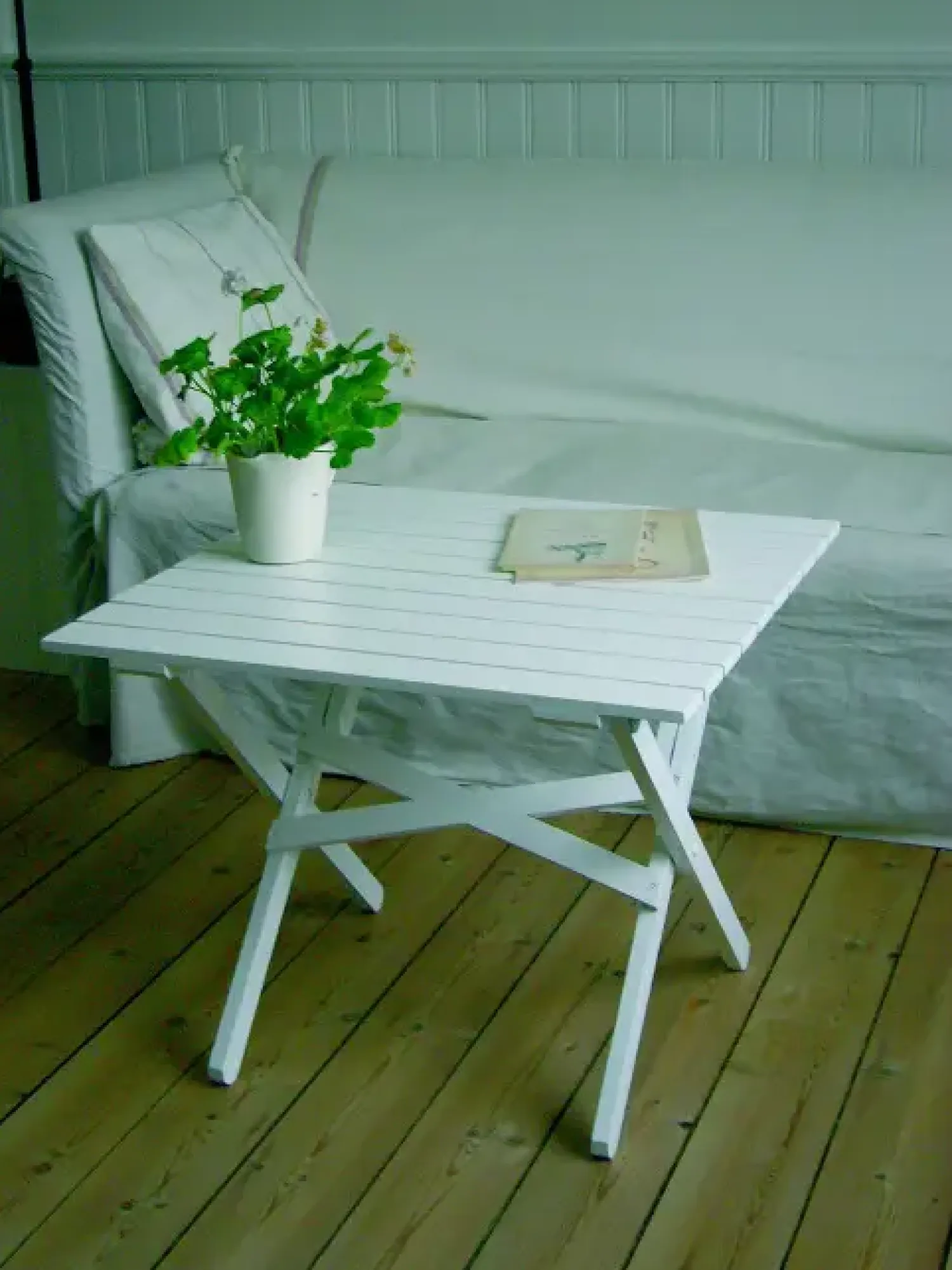 - Havebord - Vallø Lamel 60 - Hvid - 60x60 cm^Skovshoved Møbelfabrik Clearance