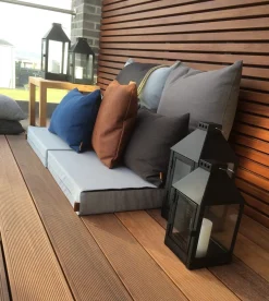 - Pude - Hotmadi - guld - 40x60 cm^Skriver Collection Hot