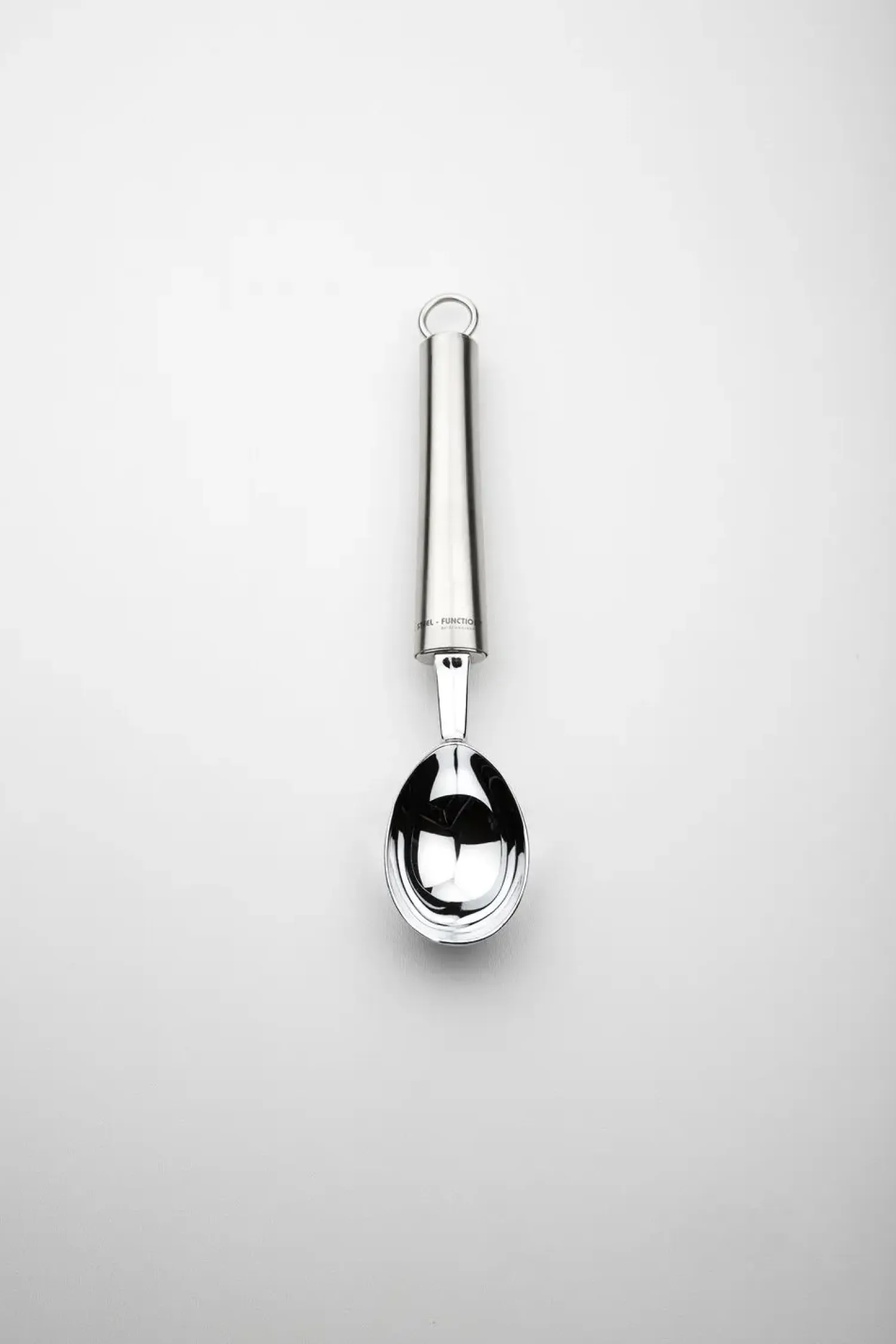 - ISKUGLESKE ERGO 25 CM*Steel Function Outlet