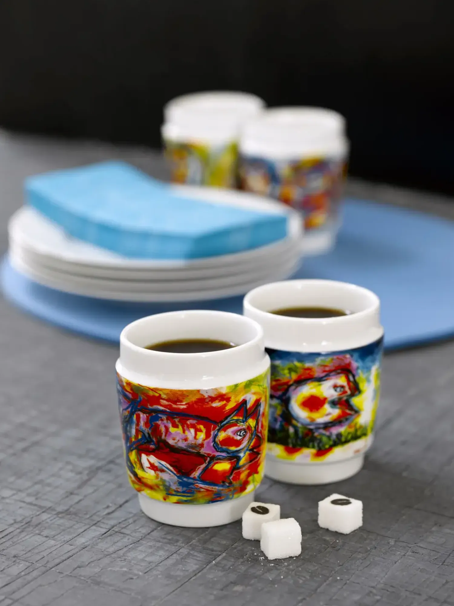 - KUNSTKOPPER HAPPY DOG PORCELÆN^Steel Function