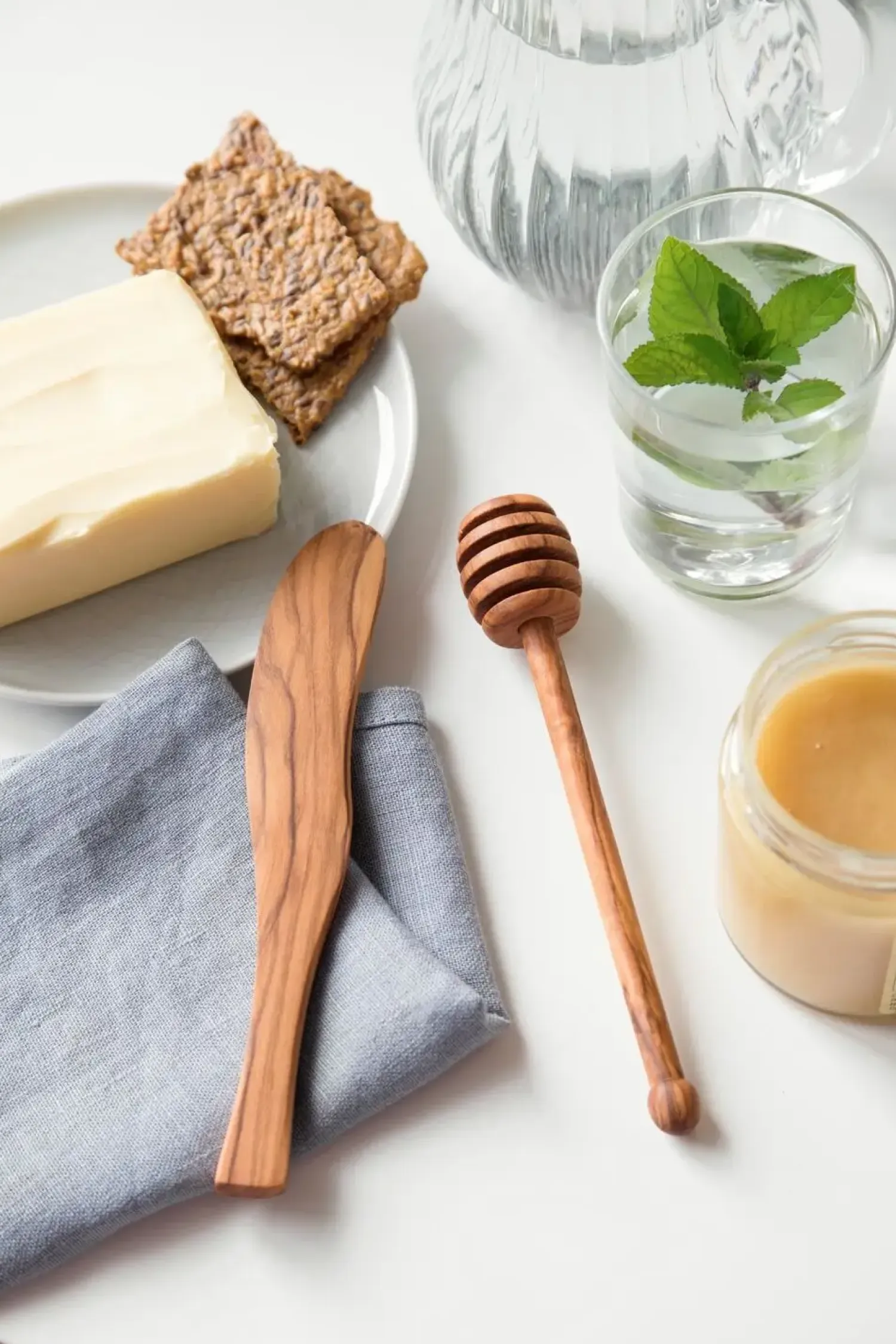 - SMØRKNIV & HONINGSKE SÆT I OLIVENTRÆ^Steel Function New