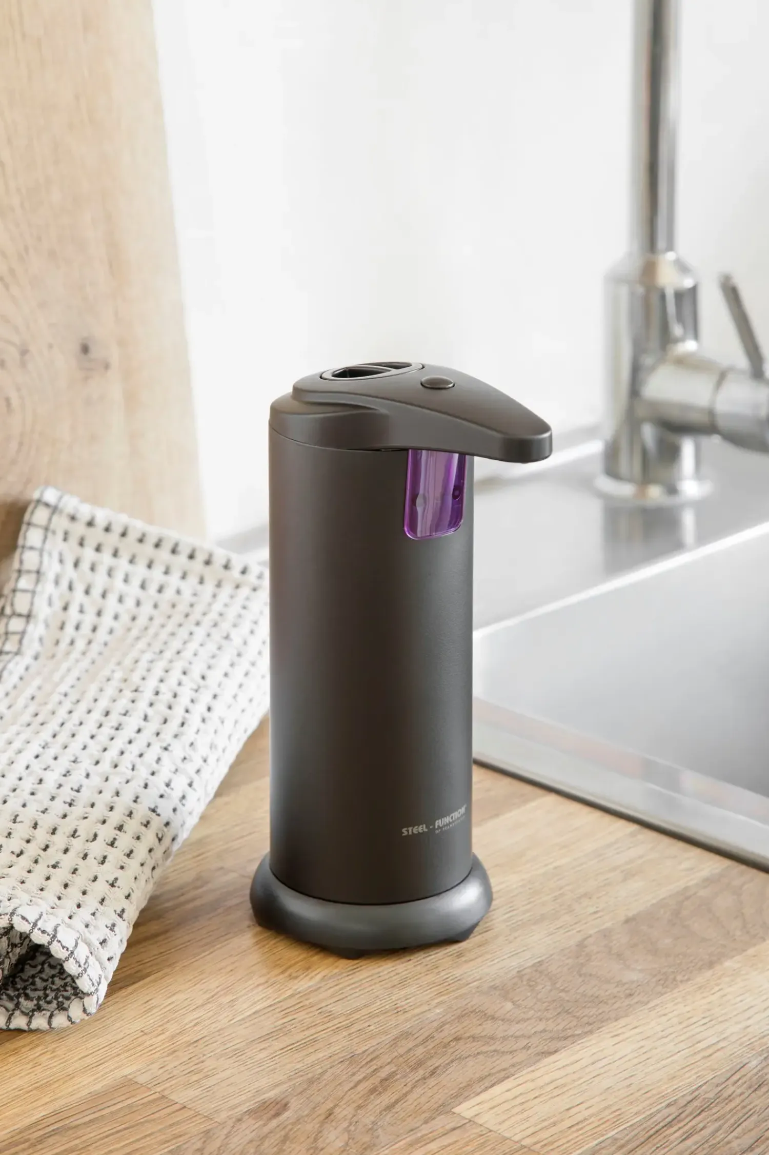 - Sort sæbedispenser m/sensor - Berøringsfri*Steel Function Best