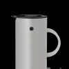 - EM77 elkedel 1,5 liter - lysegrå*Stelton Outlet