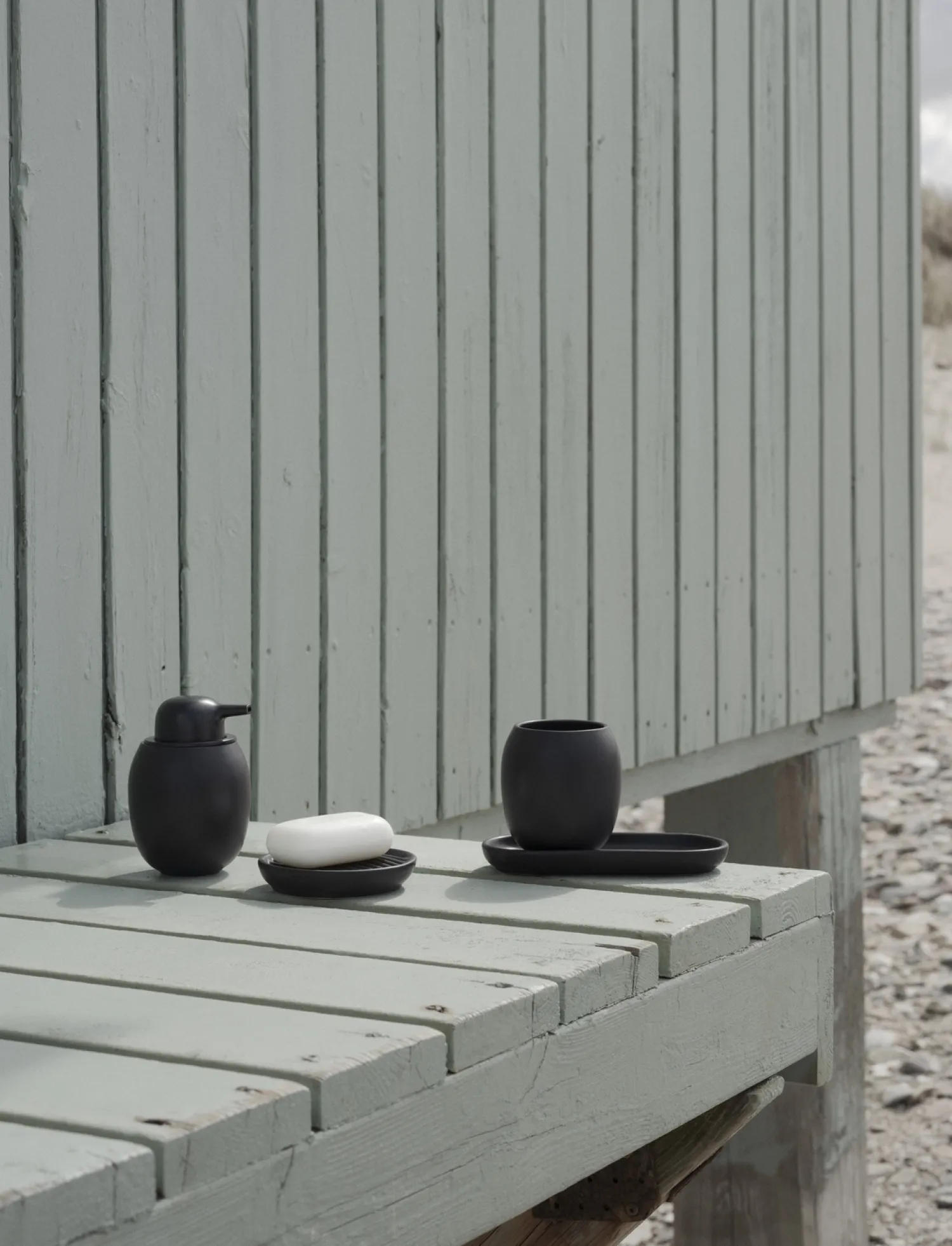 - Fjord dispenser 0.3 l. black*Stelton