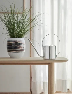 - Original blomstervandkande 1.7 l. steel^Stelton Hot