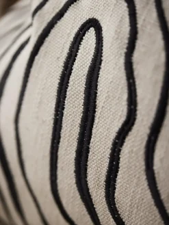 - Curve Pudebetræk - Black/white 45x54cm*Svanefors Outlet