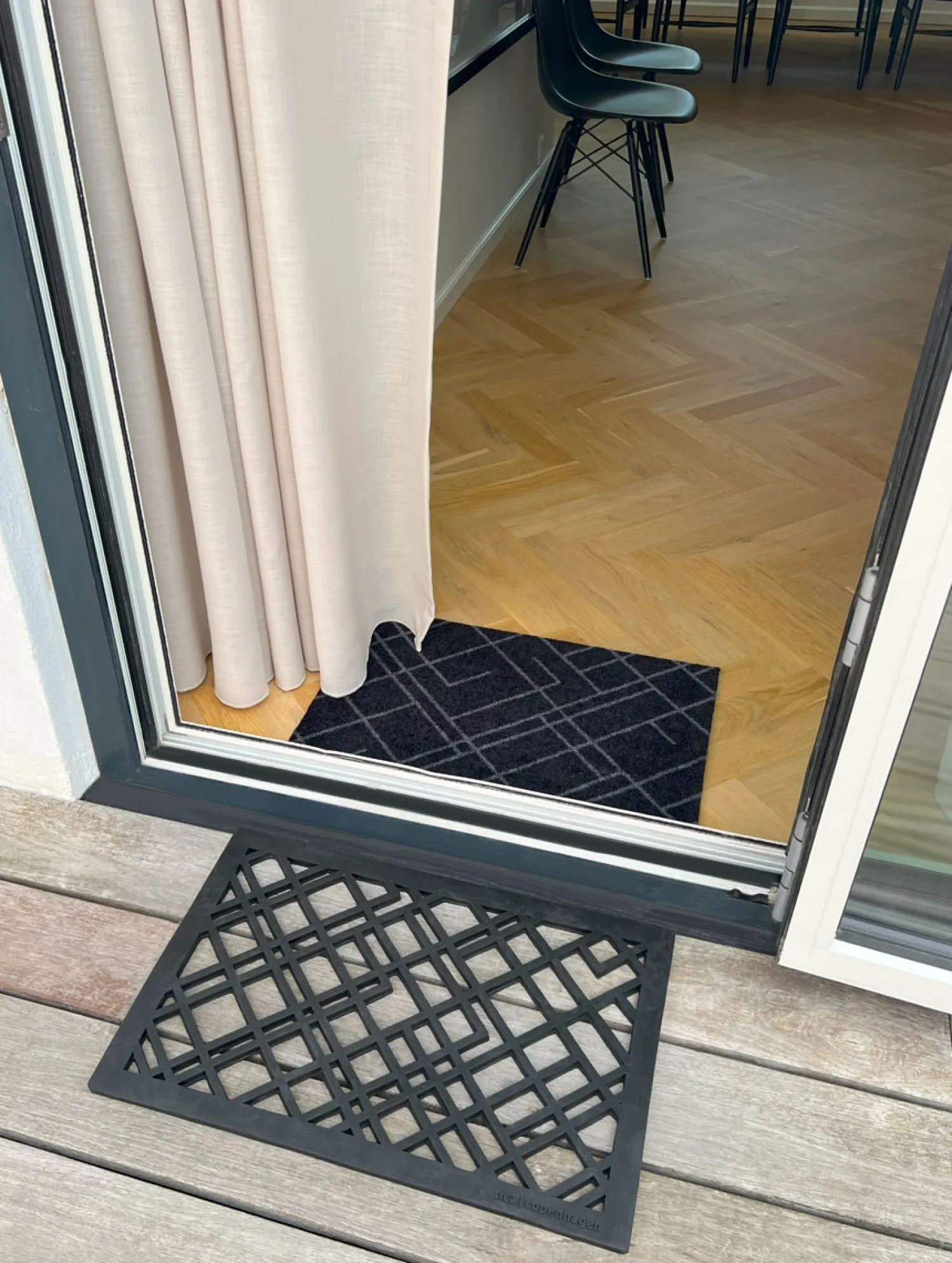 - Dørmåtte - Lines design - Gummi - 40x60 cm*Tica Copenhagen Online