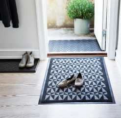 - Dørmåtte - Graphic - Gummi - Large^Tica Copenhagen New