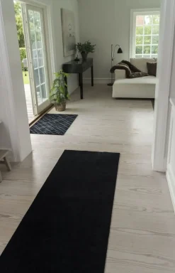 - Løber - Ensfarvet - Sort - 90x200 cm*Tica Copenhagen Sale