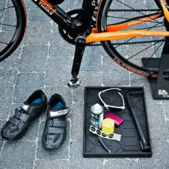 - Skobakke - Graphic - Small - L: 38 cm. B: 28 cm.*Tica Copenhagen Outlet