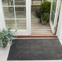 - Smudsmåtte / Dørmåtte - Steelgrey/Grå - 67x120 cm^Tica Copenhagen Clearance
