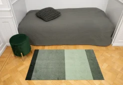 - Smudsmåtte - Stripes Horizon - Lysegrøn/Støvet/Mørkegrøn - 90x130 cm*Tica Copenhagen Best