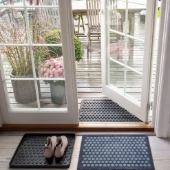 - Smudsmåtte - Dots - Grå - 40x60 cm*Tica Copenhagen Online