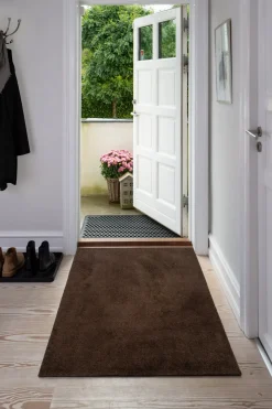 - Smudsmåtte - Ensfarvet - Mørkebrun - 67x120 cm*Tica Copenhagen Online