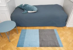 - Smudsmåtte - Stripes Horizon - Blå/Steelgrey - 90x200 cm*Tica Copenhagen Clearance