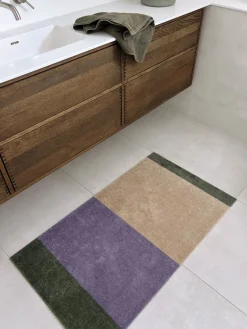 - Smudsmåtte - Stripes Horizon - Lilla/Ivory/Grøn - 67x120 cm^Tica Copenhagen New