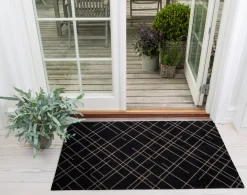 - Smudsmåtte - Lines - Sort/Sand - 67x120 cm^Tica Copenhagen Hot