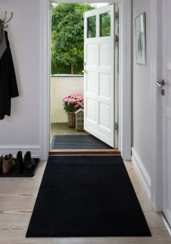 - Smudsmåtte - Ensfarvet - Sort - 67x150 cm^Tica Copenhagen