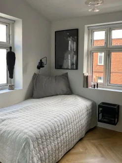 - Vægreol i Small - Sort Metal^Tica Copenhagen Hot