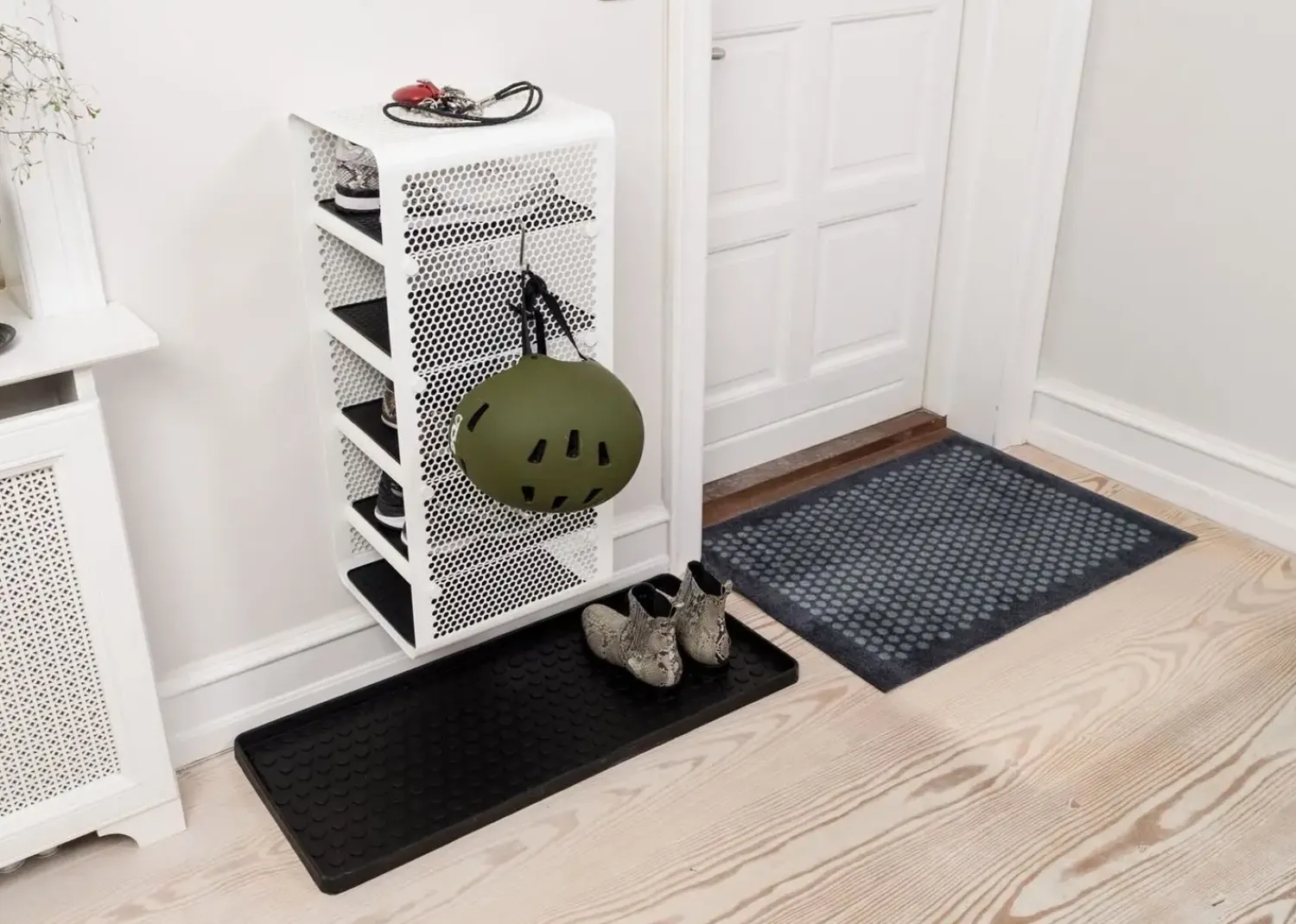 - Vægreol/Skoreol - Hvid Metal^Tica Copenhagen Best