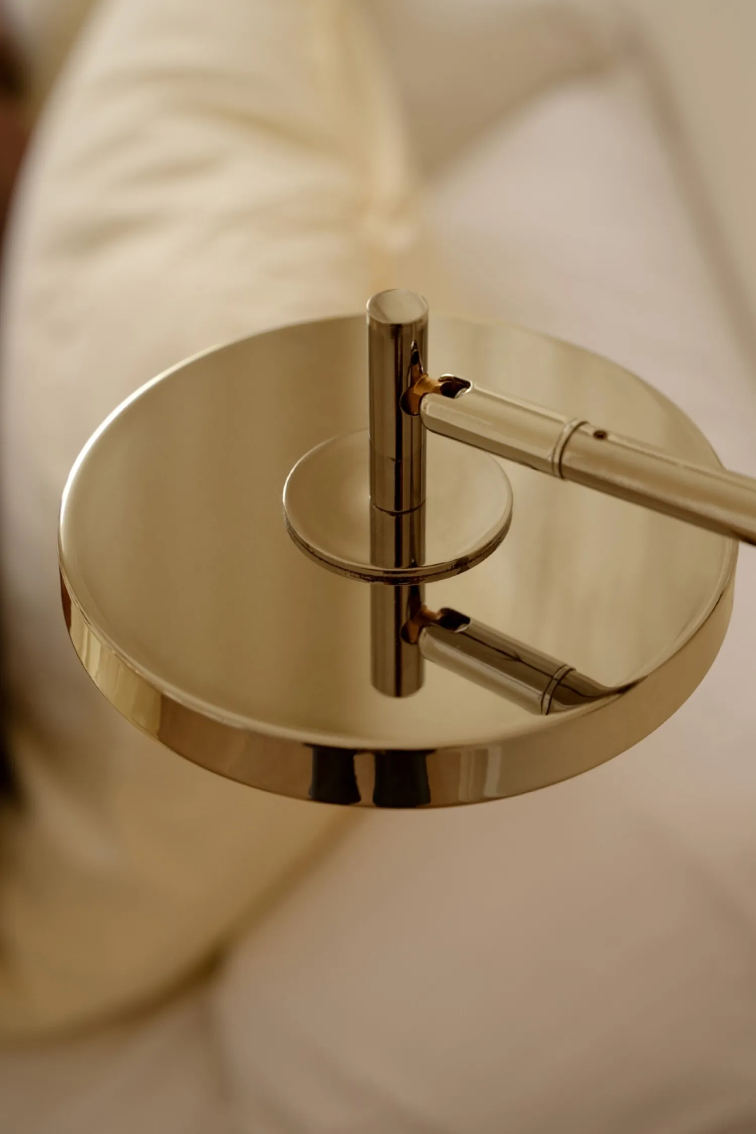 - Væglampe med ledning - Asteria Long Monochrome - Messing^Umage Online